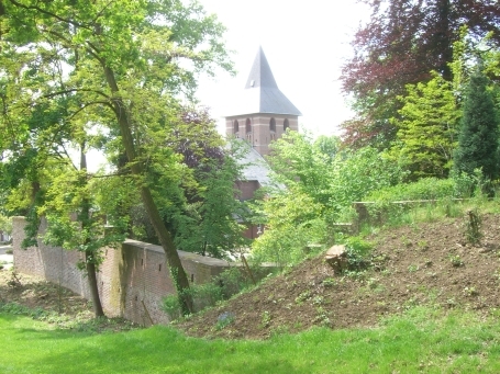Wassenberg : Auf dem Burgberg, Blick auf die Propsteikirche St. Georg